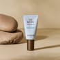 Eye Cream från Oslo Skin Lab i stilren miljö, återfuktande ögonkräm för slätare hud runt ögonen